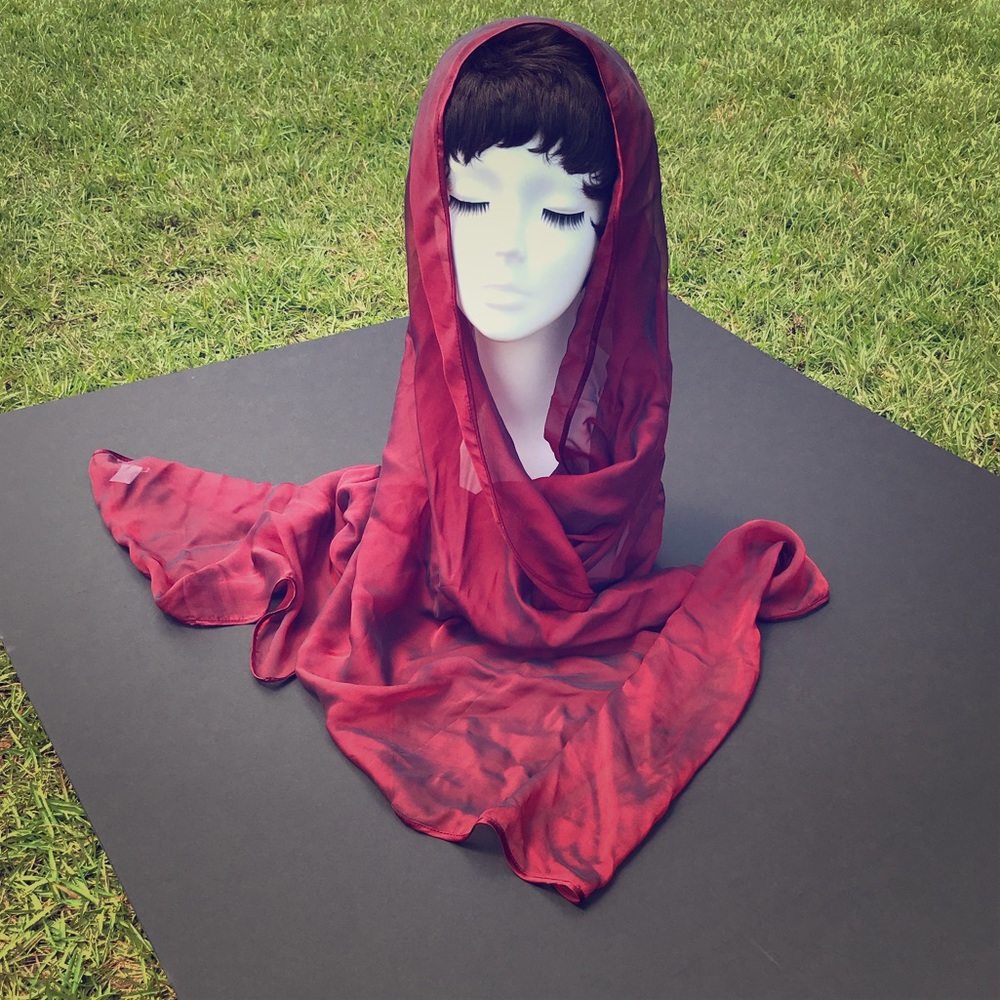 Echo Burgundy Wrap